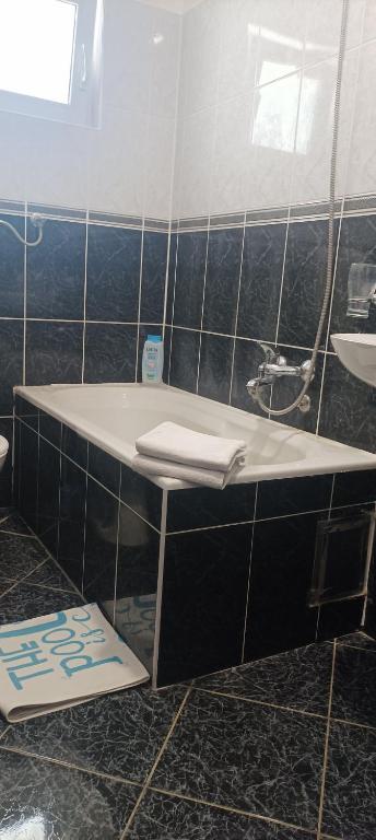 Koupelna v ubytování Joksimović apartmani