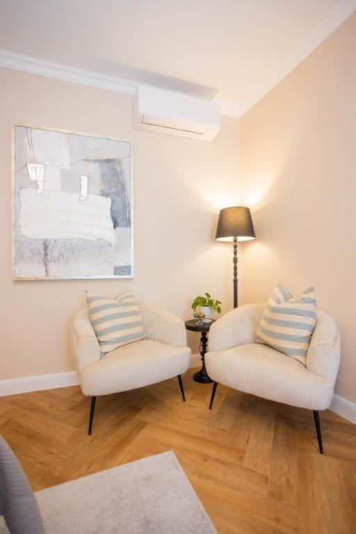 Posezení v ubytování City and Style Luxury Rooms Split