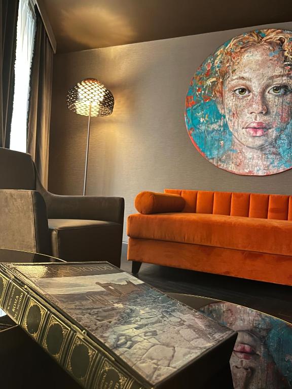 Posezení v ubytování U-Visionary Roma Hotel
