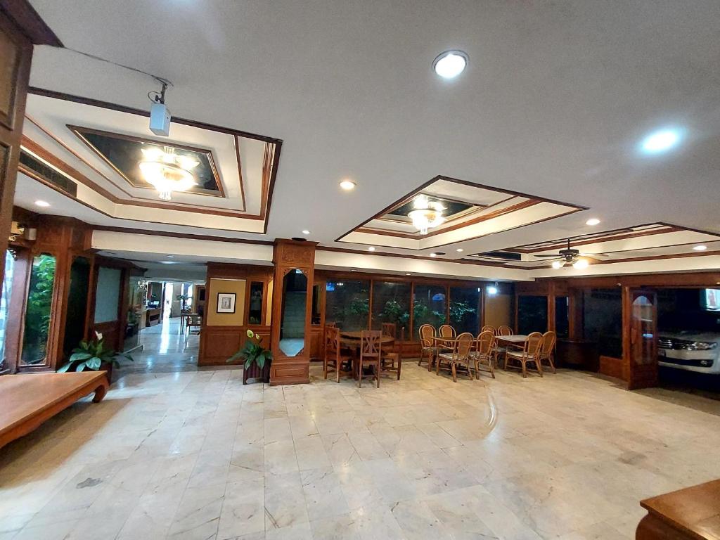 Posezení v ubytování Traveller Inn Hotel