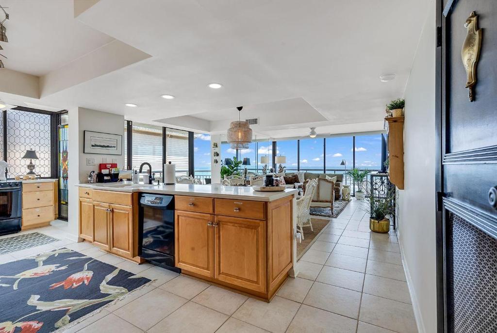 Luxury Kitchens Shoreham: Stunning Designs for Elegant Living
