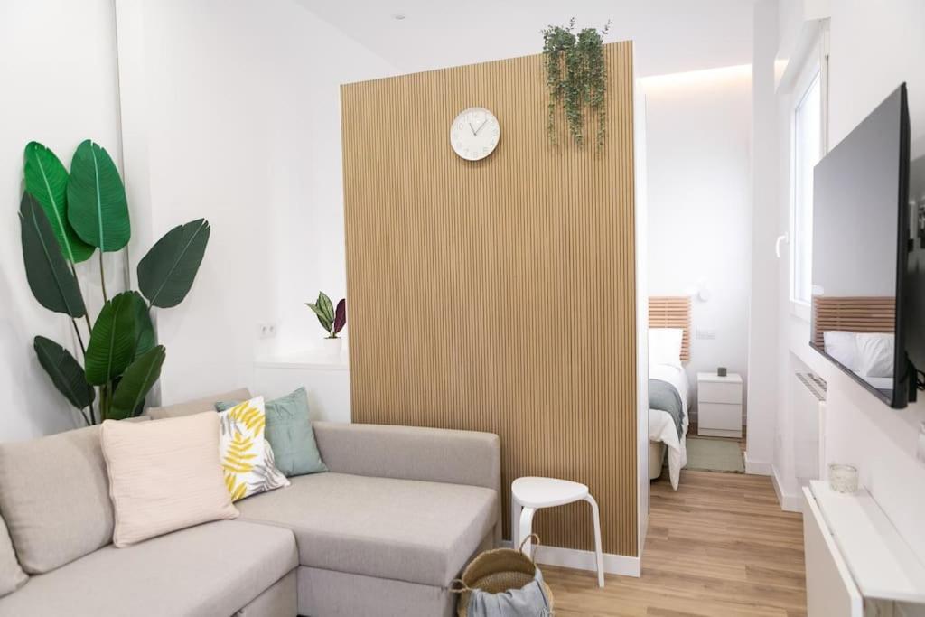 TV a/nebo společenská místnost v ubytování Acogedor y conveniente piso reformado en Salamanca