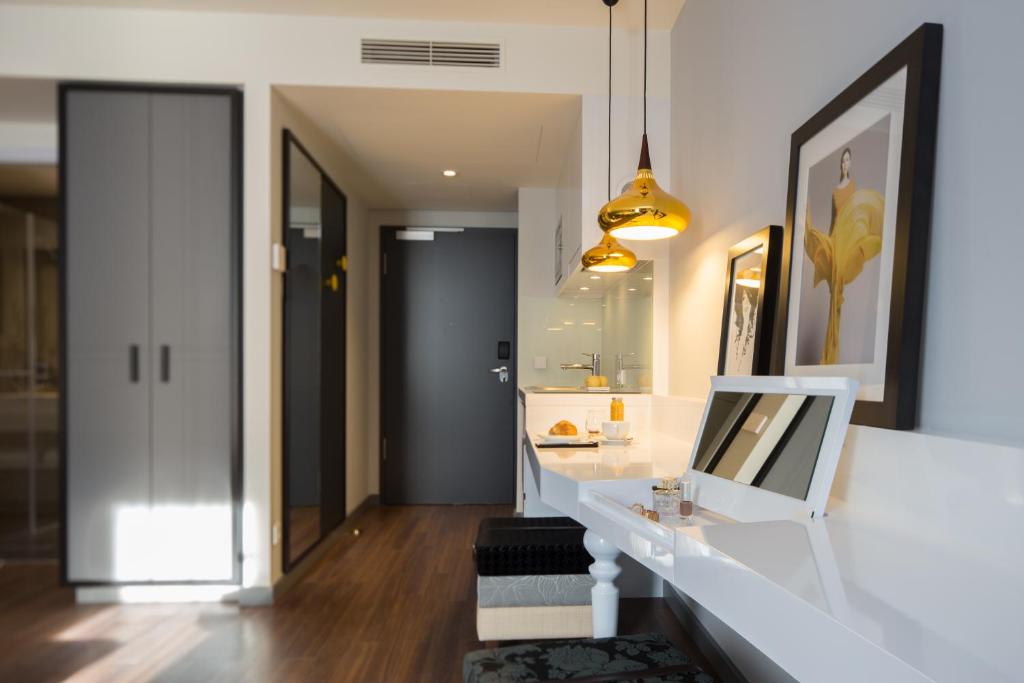 Capri by Fraser, Frankfurt - Resim 29