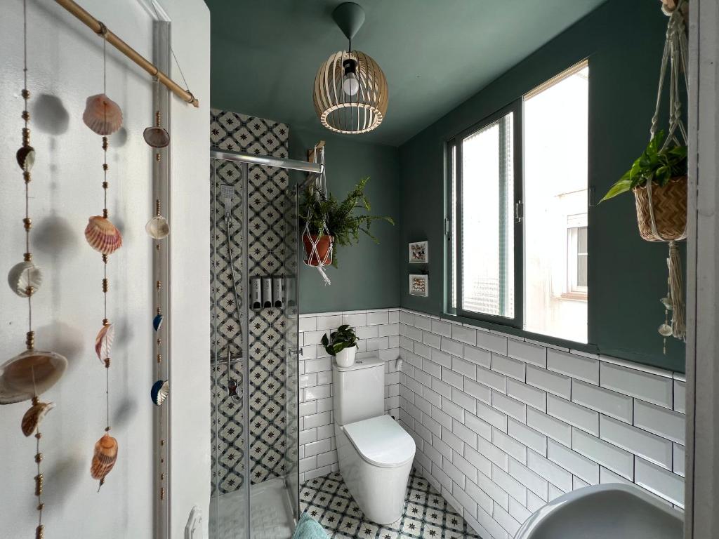 Studio near the beach, Valencia – Precios actualizados 2023