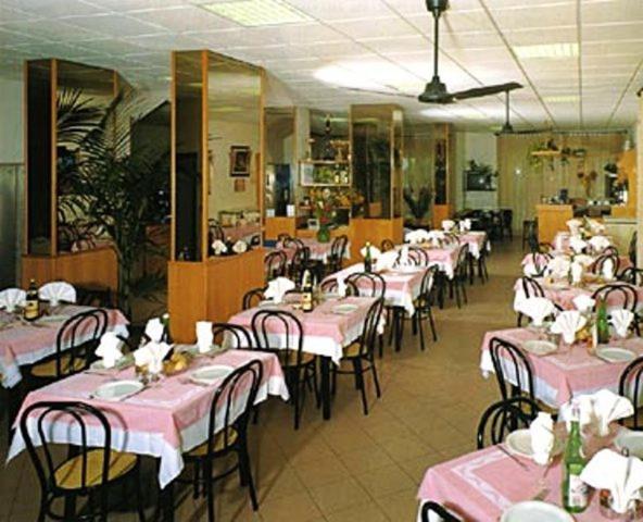 Restaurace v ubytování Hotel Peonia