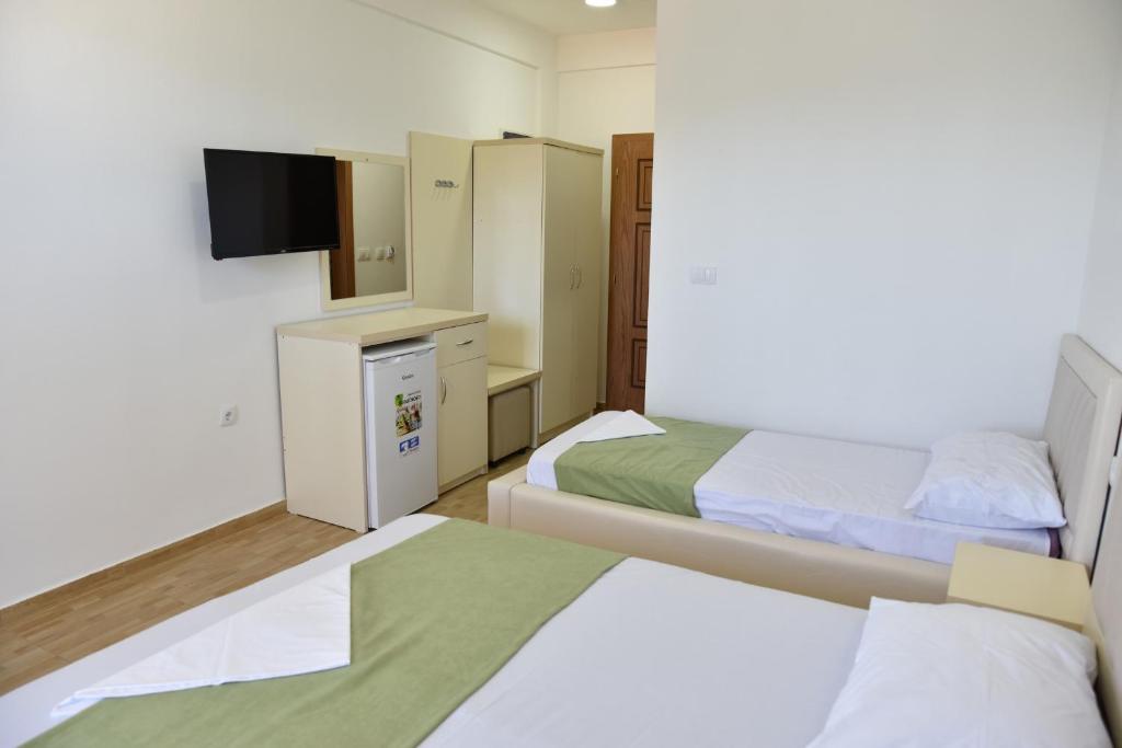 Apartments Fati & Flori - 14