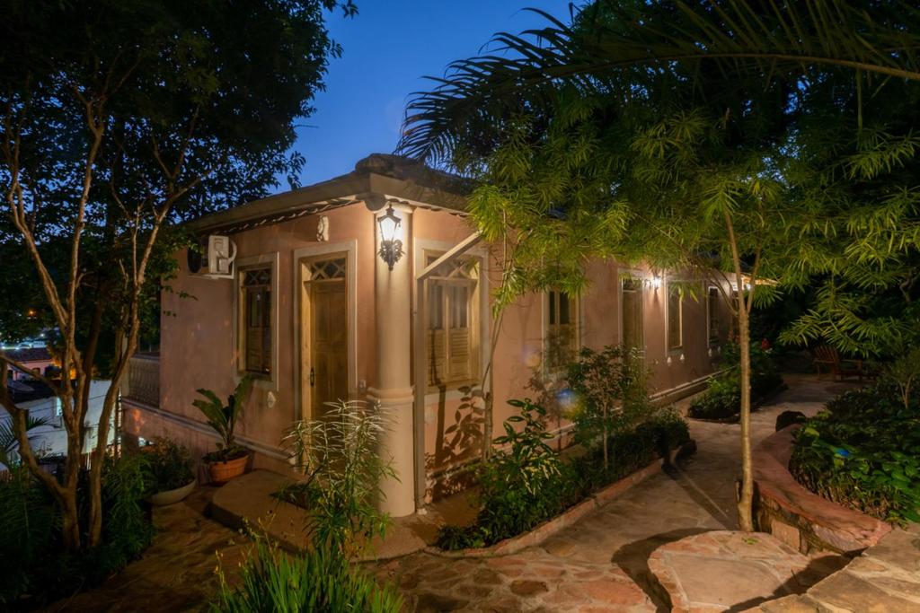Pousada Vila Serrano - Suite With Balcony