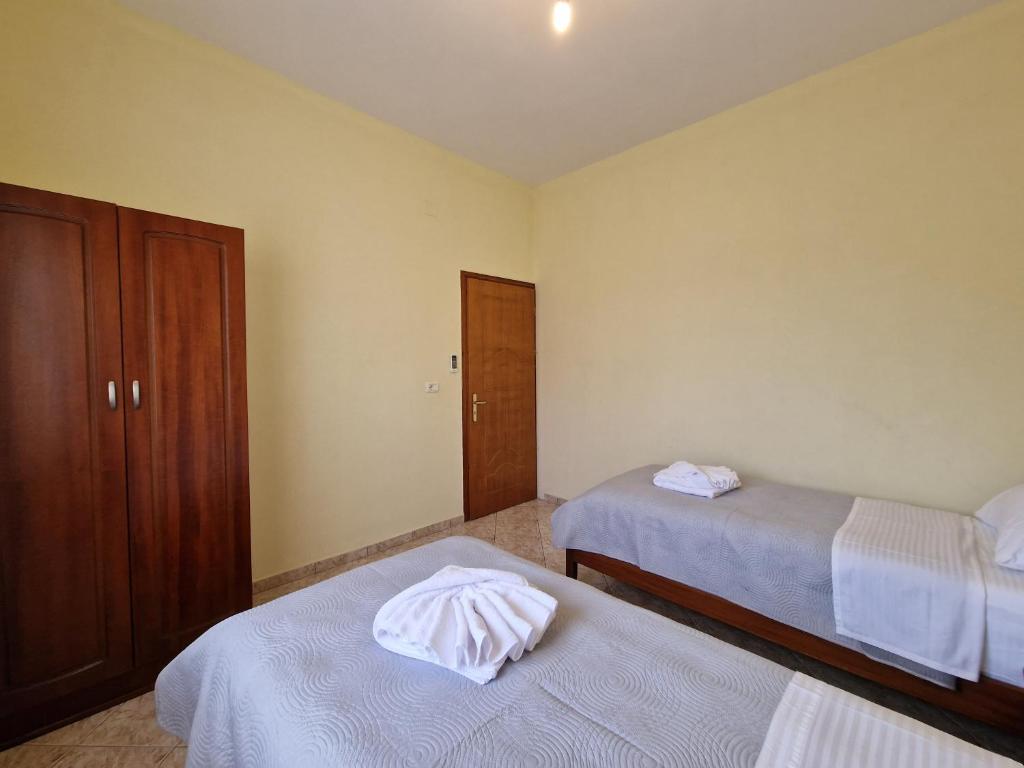 Doni Apartments - Image 6