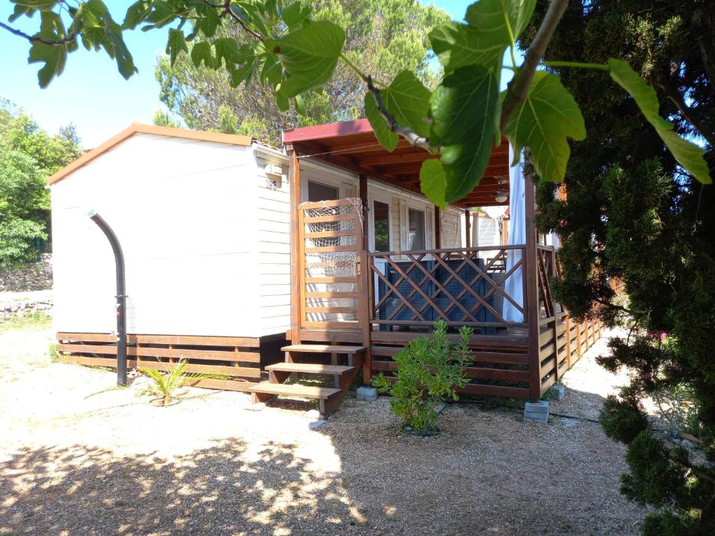 Zahrada ubytování Mobile Homes Seashell Jezera