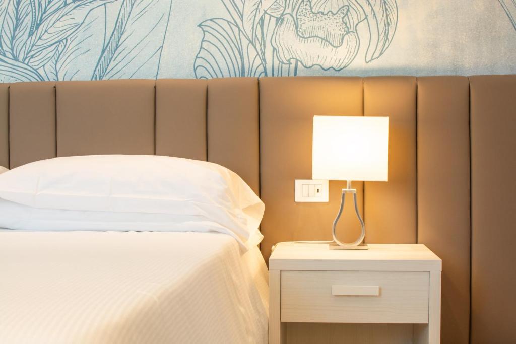 Park Hotel Pineta Boutique Hotel - Double Room With Partial Sea View