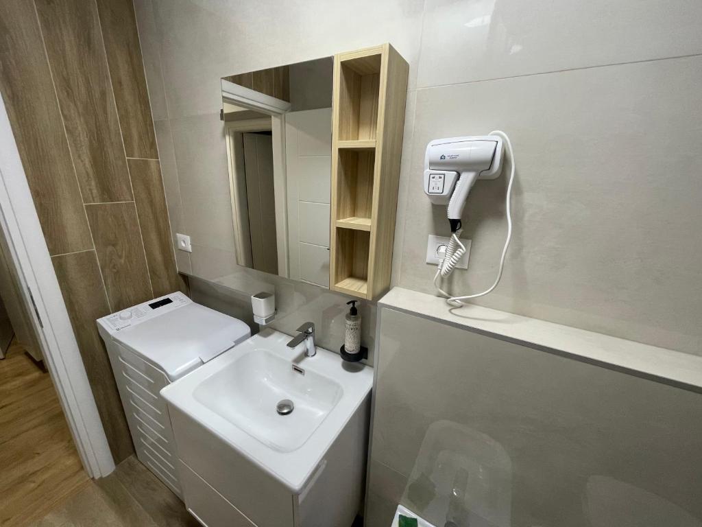 Tirana G&G Apartments - Image 8
