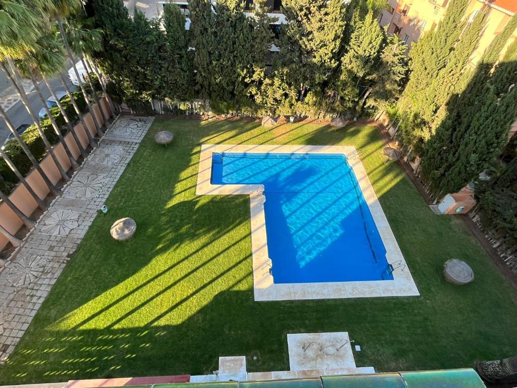 Bazén v ubytování Apartamento-Duplex de lujo en Marbella, Dunas de Artola nebo v jeho okolí