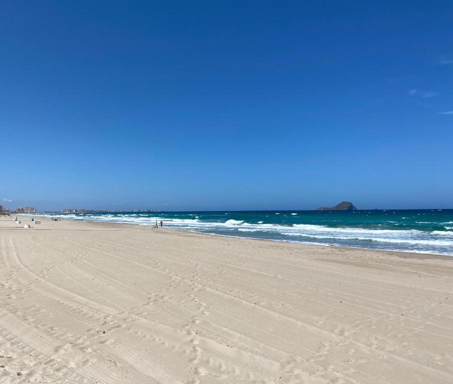 Manga Beach just 120 mts from beach - Fibre-Wifi & Airco, La ...