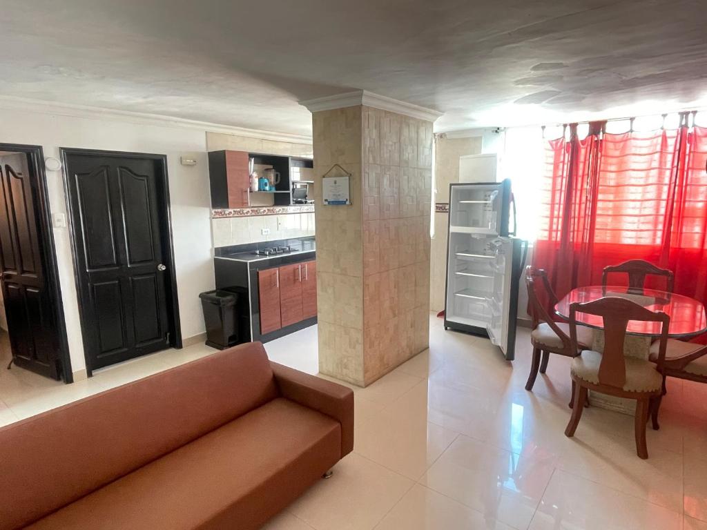 Kuchyň nebo kuchyňský kout v ubytování Alojamientos Cartagena Edificio Los Delfines