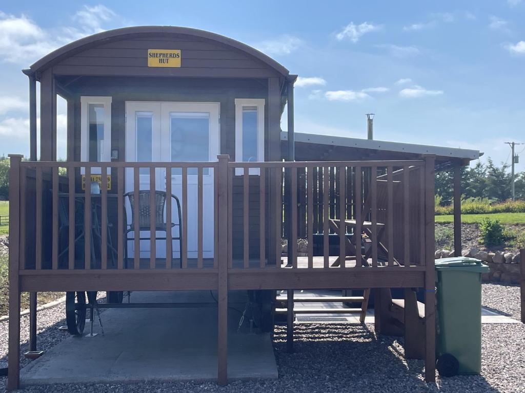 Balkón nebo terasa v ubytování AC/DC Glamping