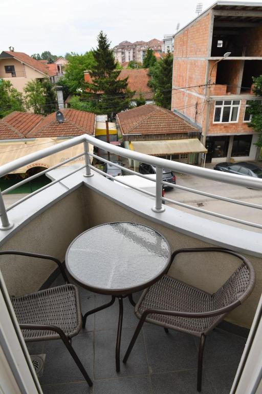 Balkón nebo terasa v ubytování Dobi Apartmani WING 7