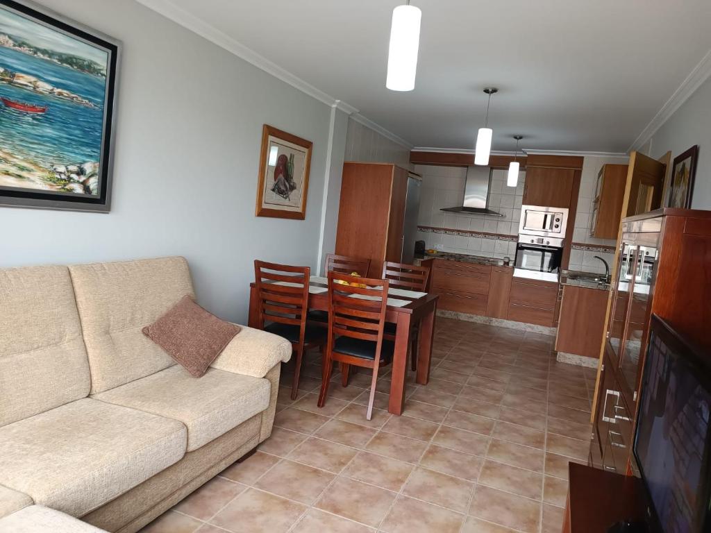 Kuchyň nebo kuchyňský kout v ubytování Apartamento Isla de Arousa - Riasón