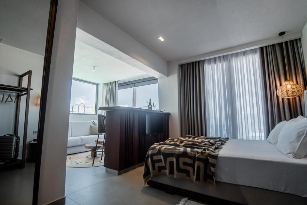 King's & Queen's Afitos - Suites With Private Pool - Superior Suite With Sea View