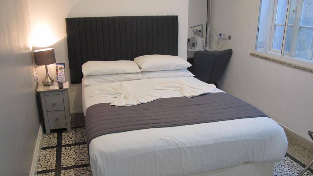 Alhambra Hotel - Resim 20