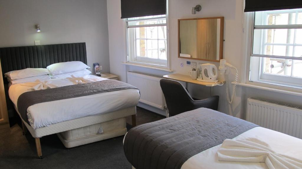 Alhambra Hotel - Resim 44