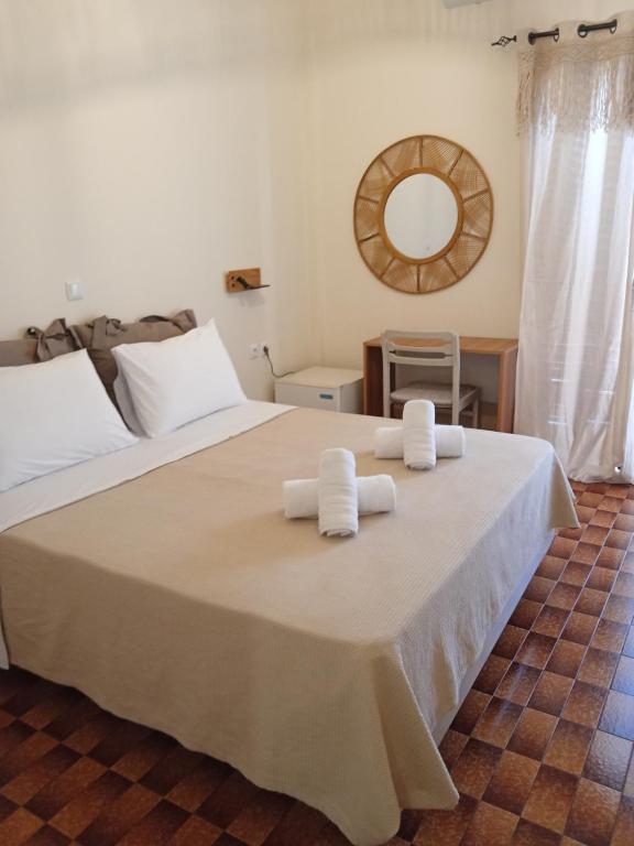 Postel nebo postele na pokoji v ubytování Castro Hotel