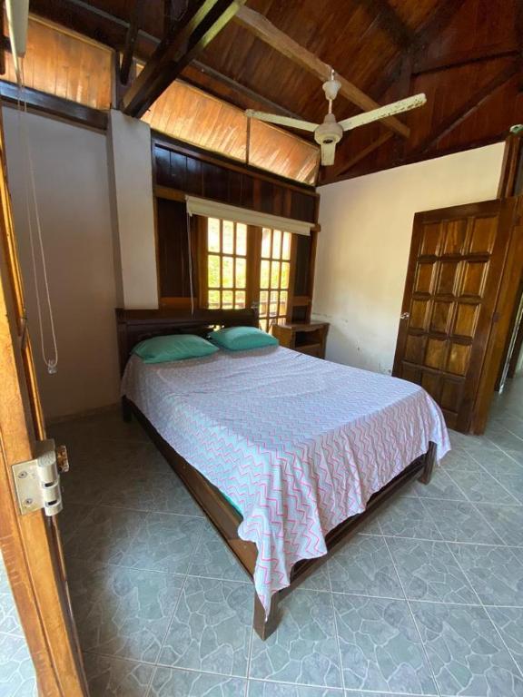 Postel nebo postele na pokoji v ubytování Cabana Dubai Resorts