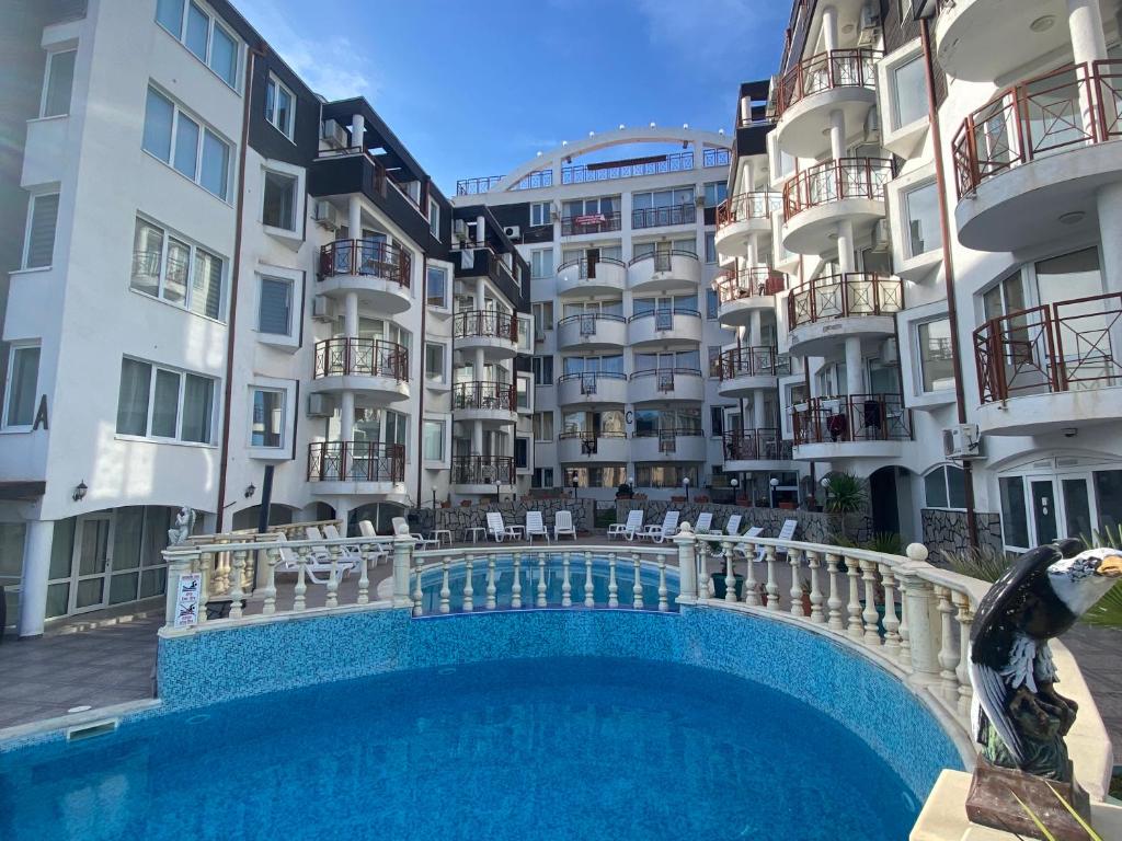 VISTA DEL MAR 2 A11 One Bedroom Apartment, Sunny Beach (updated prices