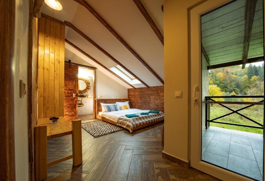 OM Resort - Deluxe Double Room