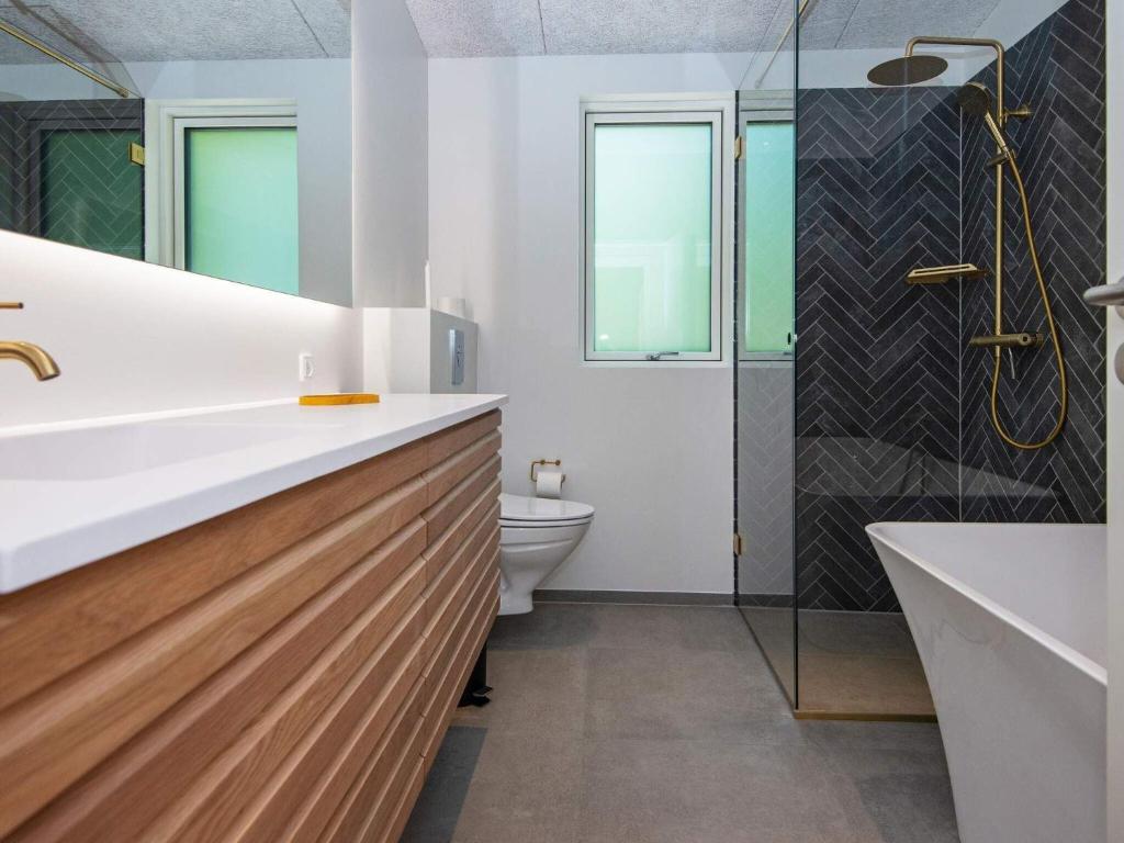 Koupelna v ubytování Holiday home Glesborg LXXXIX