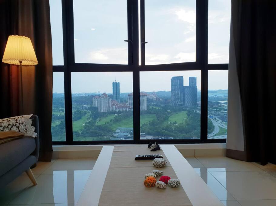 Fotografie z fotogalerie ubytování Alpine Conezion Golf View Netflix at IOI City Mall v destinaci Putrajaya
