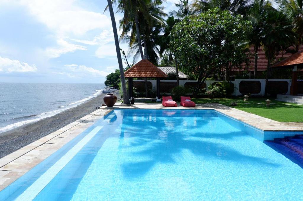 ANAPA VILLA ON THE BEACH