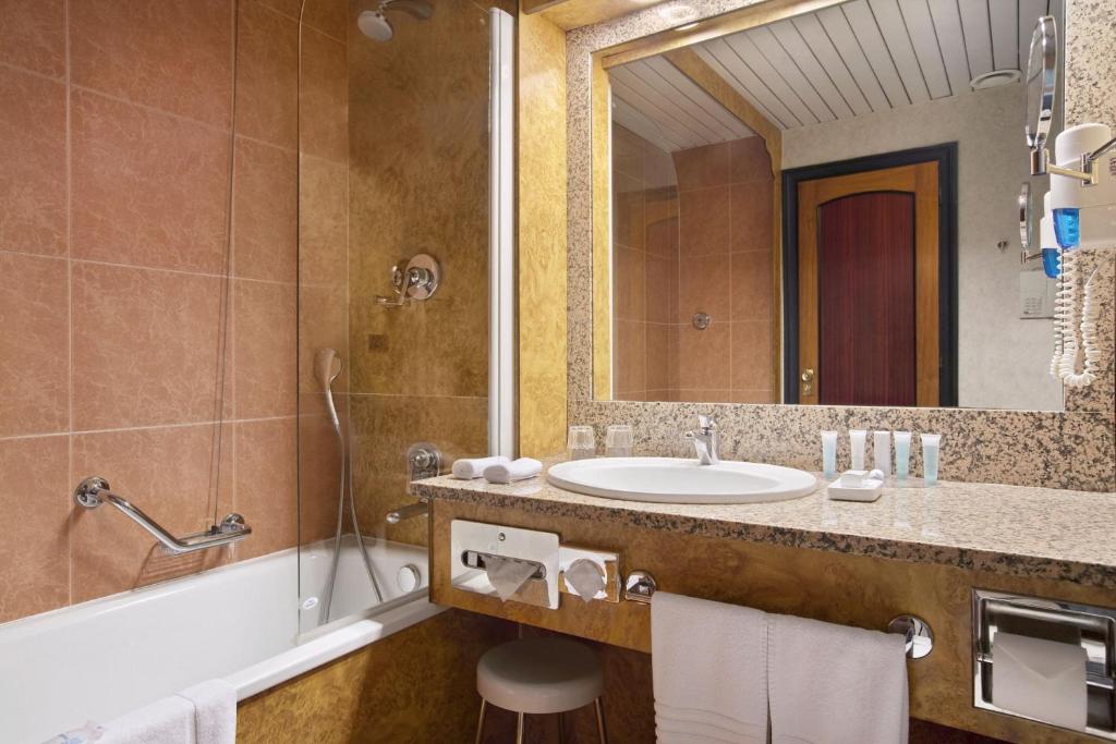 Delta Hotels by Marriott Giardini Naxos - King Room With Balcony And Limited View
