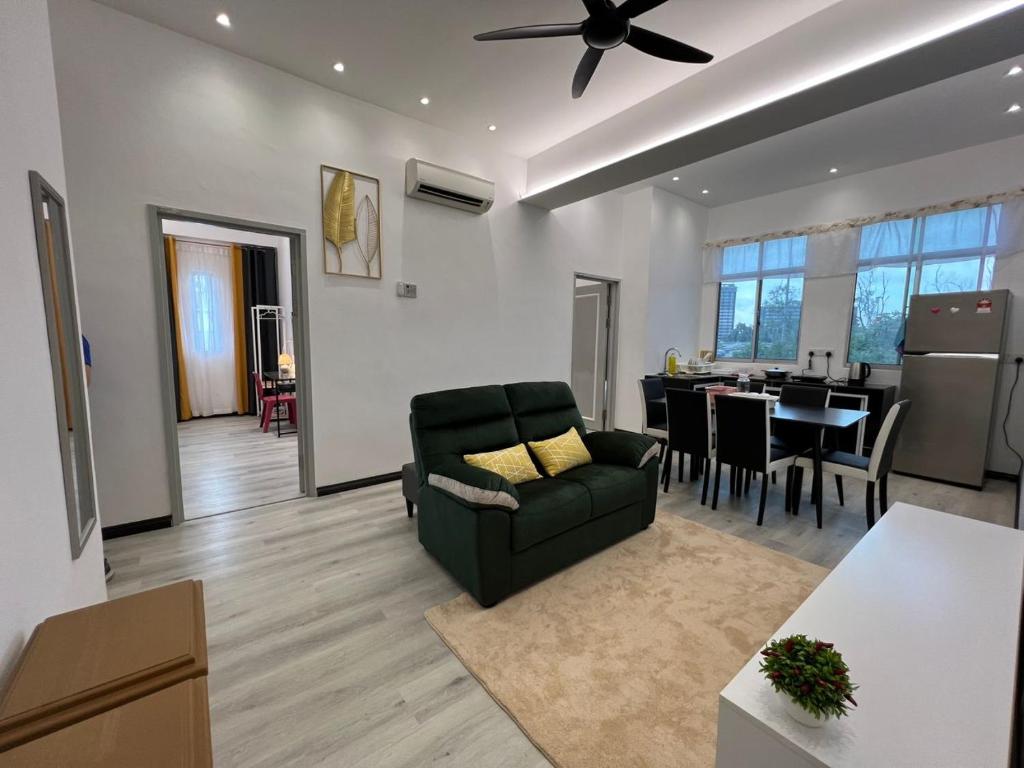 One Point Hotel King Centre, Kuching Updated 2023 Prices