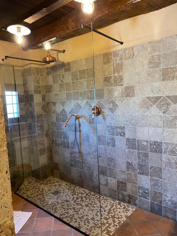 Koupelna v ubytování Agriturismo Le Faeta