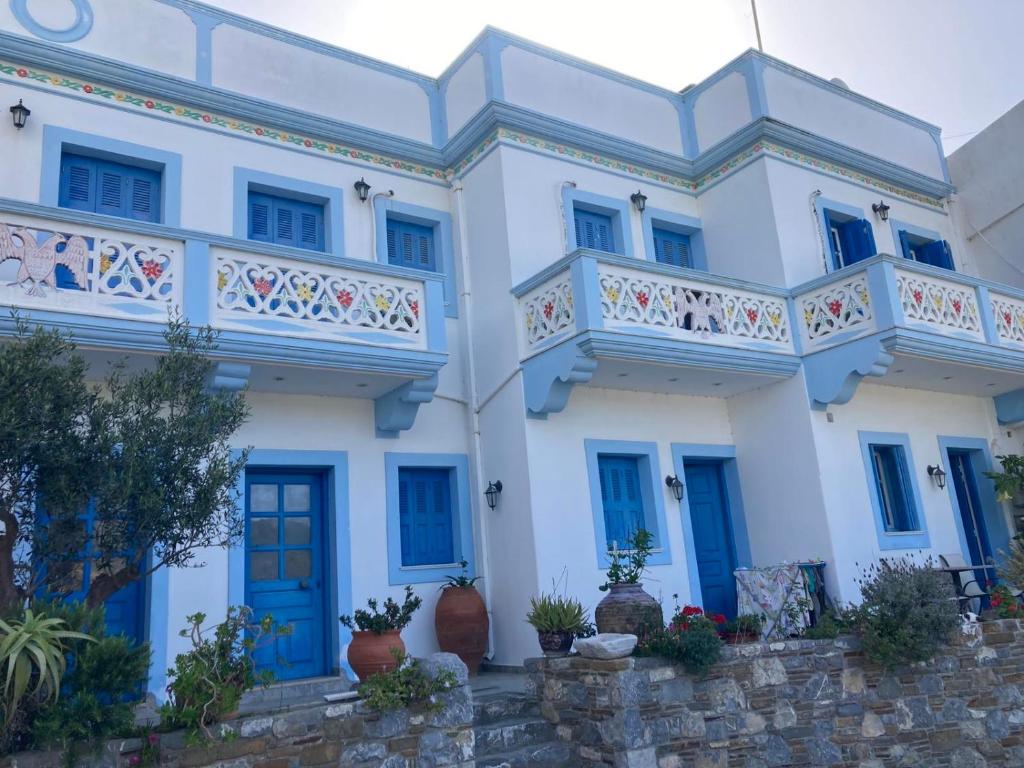 Budova, kde se aparthotel nachází