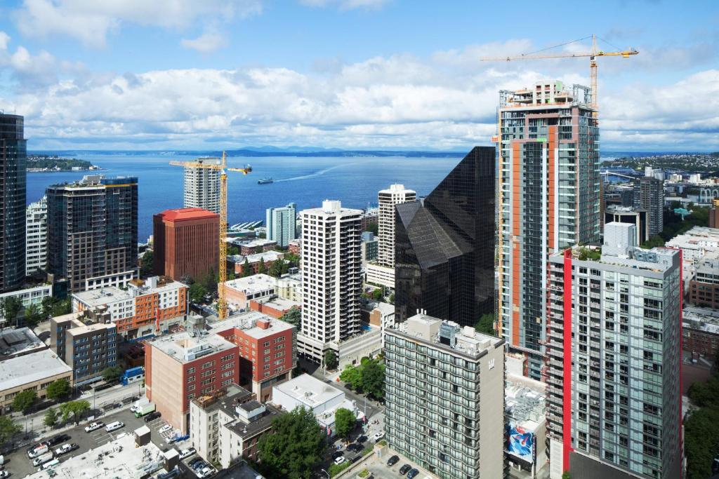 Nespecifikovaný výhled na destinaci Seattle nebo výhled na město při pohledu z hotelu