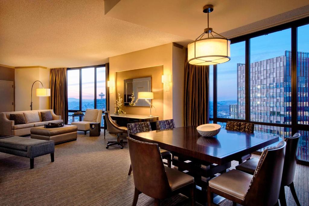 Posezení v ubytování The Westin Seattle