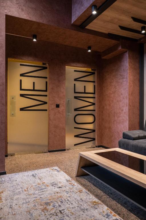 Postel nebo postele na pokoji v ubytování ADEO HOTEL Sport & SPA