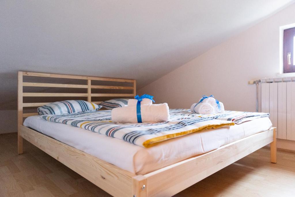 Posteľ alebo postele v izbe v ubytovaní Hello Crikvenica Apartment