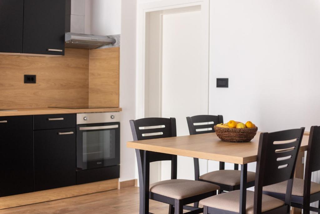 Kuchyň nebo kuchyňský kout v ubytování Apartments & rooms Stella Adriatica