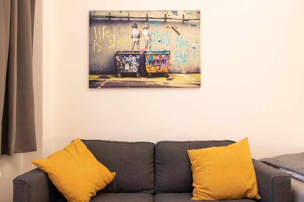 Posezení v ubytování Ko-Living Space an der Oper - Street Art Design Apartments