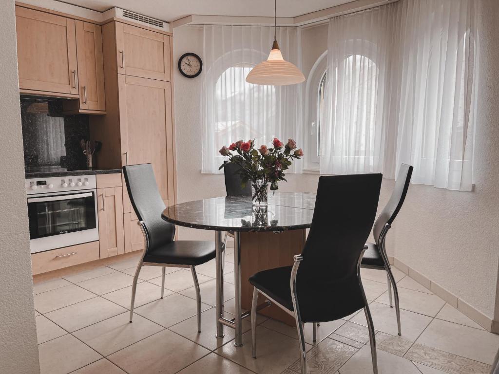Kuchyň nebo kuchyňský kout v ubytování Residence Chateau