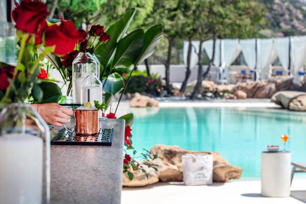 Bazén v ubytování Hotel delle Rose a Luxury Boutique Hotel nebo v jeho okolí