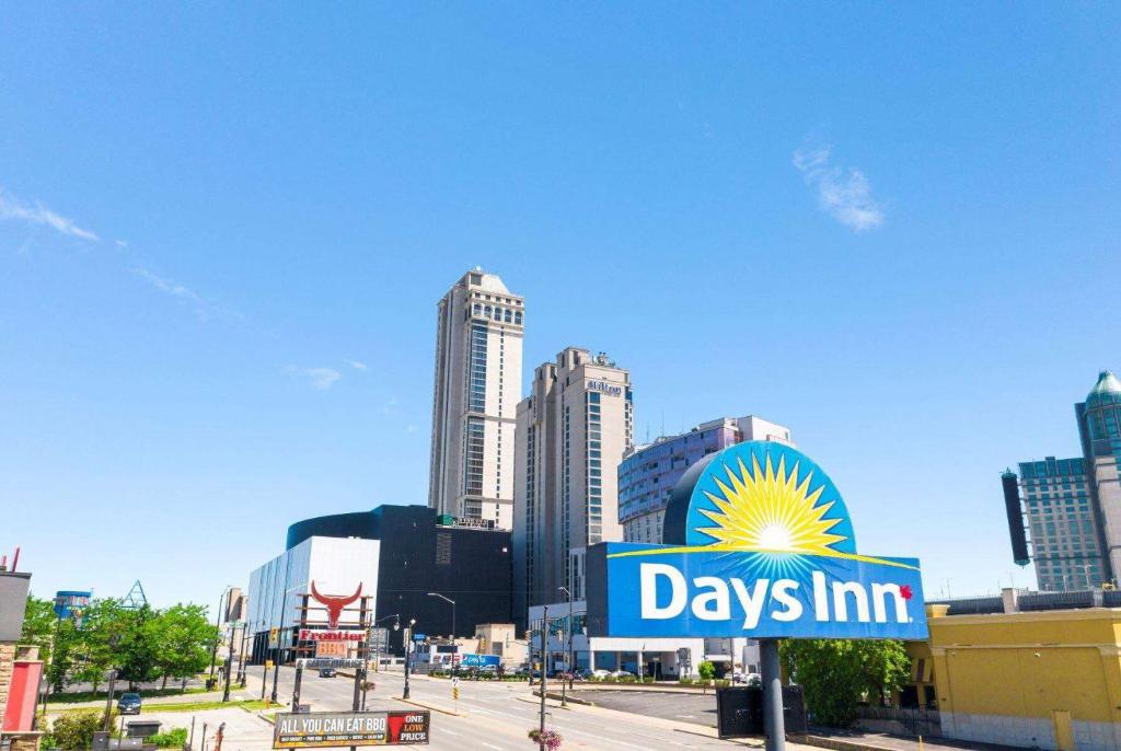 Days Inn by Wyndham Fallsview - Resim 10