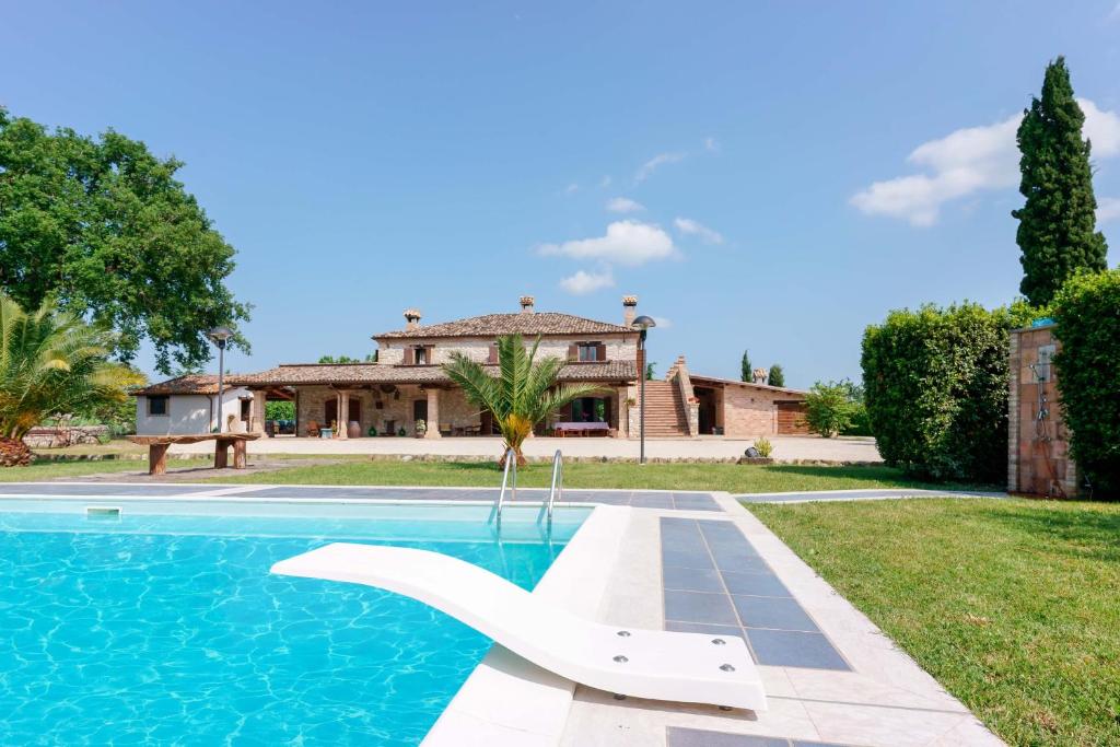 Hồ bơi trong/gần tHE Italian Dream Villa - Pool, Spa & Wine