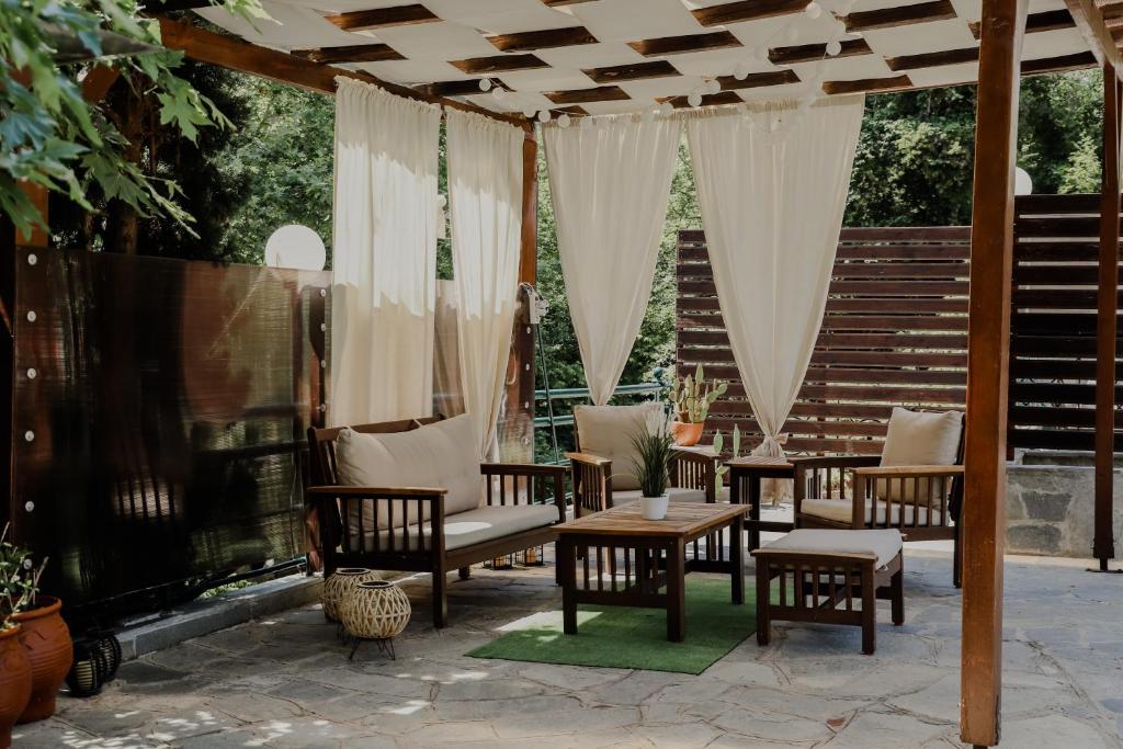 Fotografia z galérie ubytovania Villa Angelika Nea Iraklitsa v destinácii Kavala