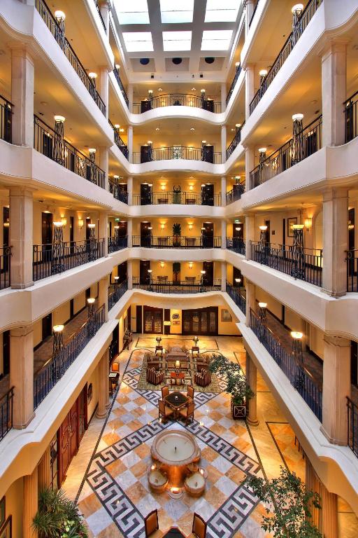 ITC Windsor, a Luxury Collection Hotel, Bengaluru, Bangalore