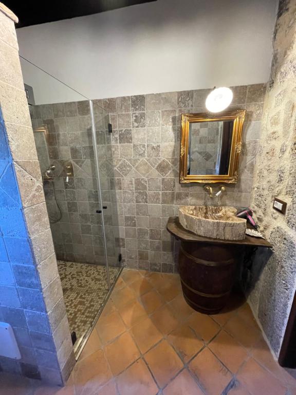 Koupelna v ubytování Agriturismo Le Faeta