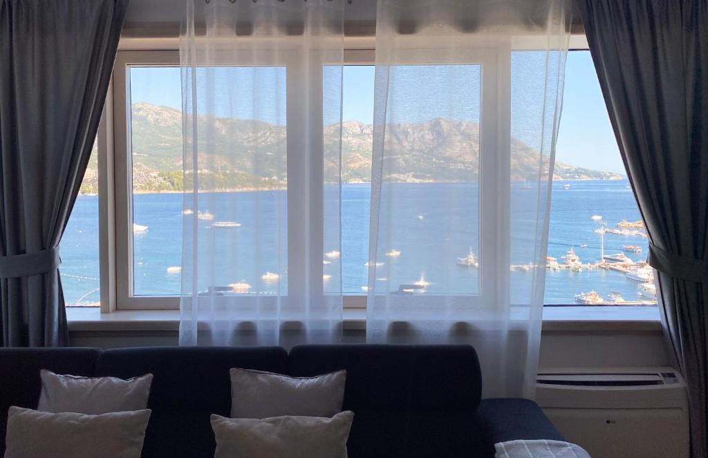 Four Views Apartments - 16