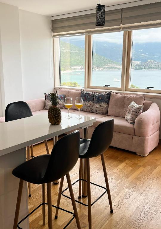 Four Views Apartments - 15